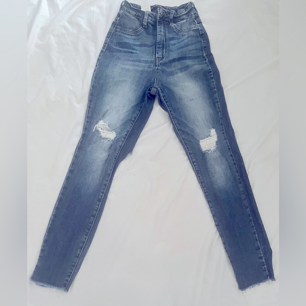 Fashion nova Jeans size 3 color dark blue